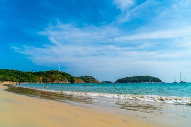 Güzel tropikal plaj ve deniz 