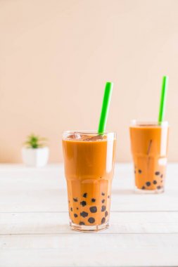 kabarcık ile Tay süt çay