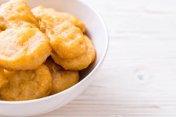 Hühner-Nuggets mit sauce — Zdjęcie stockowe