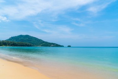 Güzel tropikal plaj ve deniz paradise Island 