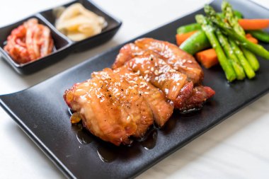 Teriyaki chiciken biftek