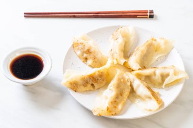 Japon sosu veya köfte snack