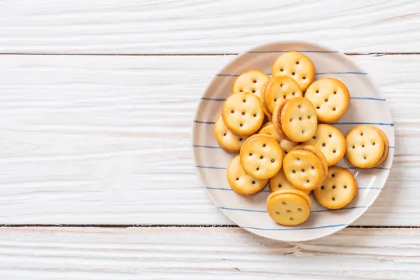 Biscuit with pineapple jam — Stock Photo, Image