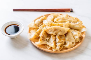 Japon sosu veya köfte snack