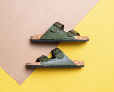 erkek ve kadın moda deri sandalet