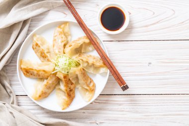 Japon sosu veya köfte snack 