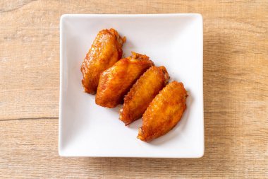 Barbekü tavuk kanadı