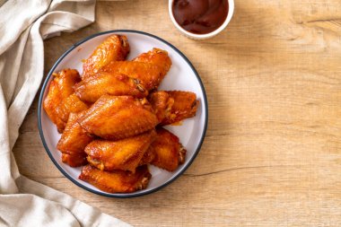 Barbekü tavuk kanadı