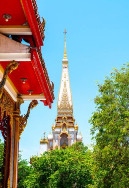 Phuket Chaitararam tapınağında güzel mimari