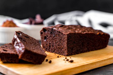 Çikolatalı browni kek