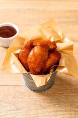 Barbekü tavuk kanadı