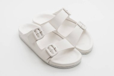 kadın deri sandalet