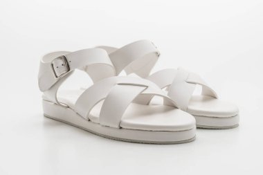 kadın deri sandalet