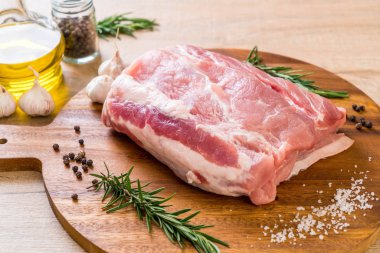 taze domuz ham filetosu