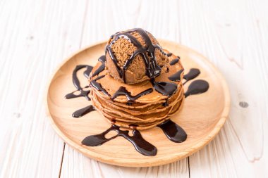 Çikolatalı dondurma ile gözleme