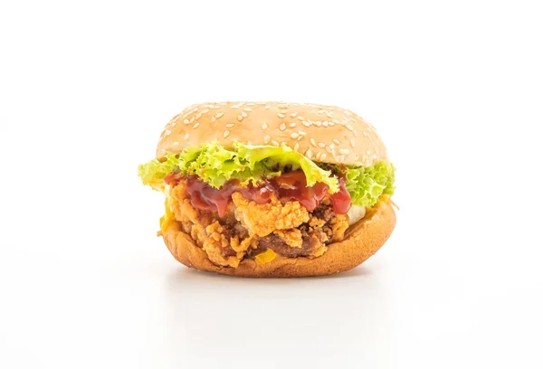 Hambúrguer de frango frito isolado no fundo branco — Fotografia de Stock