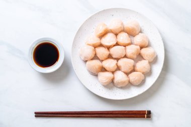 Çin karides pişmiş hamur tatlısı - Asya gıda tarzı