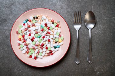 hap, ilaç, eczane, ilaç veya tıbbi plaka - healthycare kavramı üzerinde