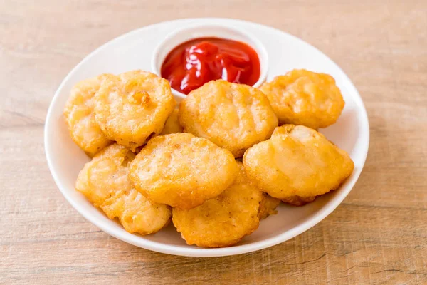 Chicken Nuggets Mit Sauce Ungesundes Essen — Stockfoto