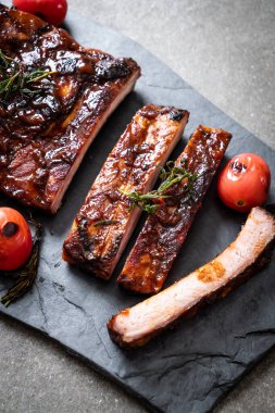 Izgara Barbekü kaburga domuz