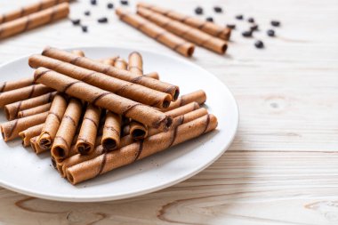 krema ile kahve gofret sopa rulo