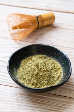 Çeşmeli kibrit yeşil çay tozu