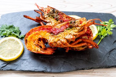 ızgara ıstakoz biftek