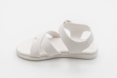 kadın deri sandalet