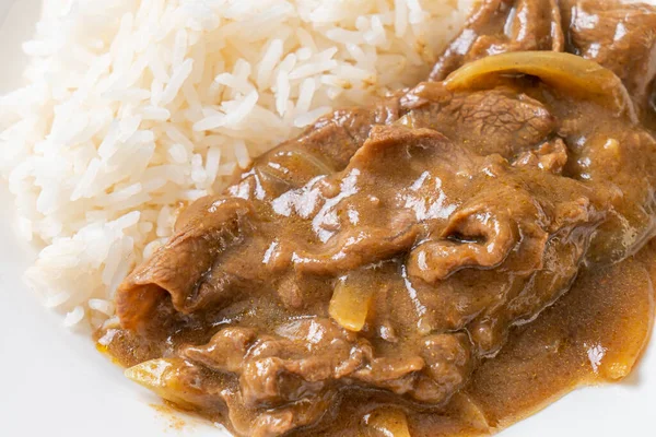 Ryż wołowy w plasterkach curry — Zdjęcie stockowe