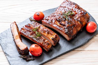 Izgara Barbekü kaburga domuz