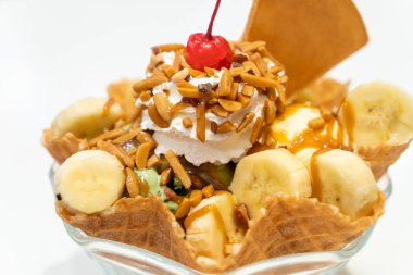 Waffle 'lı dondurma