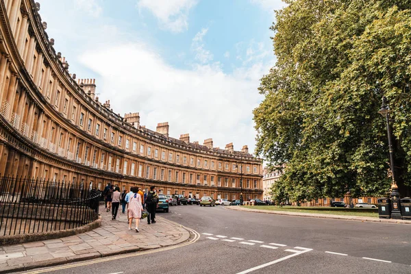 BATH, UK - 30 AGOSTO 2019: Veduta generale del Circo progettata da un — Foto Stock