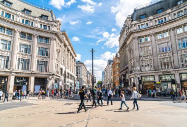 Londra, İngiltere -2 Eylül 2019: Oxfo 'nun ünlü Oxford Sirki