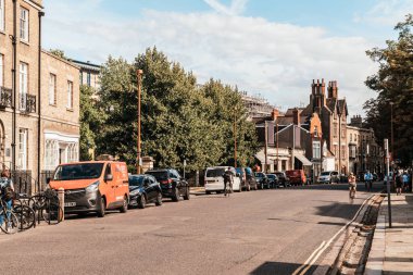Cambridge, Uk - Ağu 28 2019: Cambridge, İngiltere'de eski sokak. Bu bir.