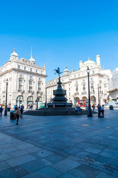 Londres, Inglaterra - SEP 2, 2019, Piccadilly Circus, em Londres — Fotografia de Stock