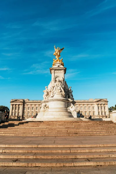 Londres, Grande-Bretagne - SEP 2, 2019 : Le Mémorial Victoria, un — Photo