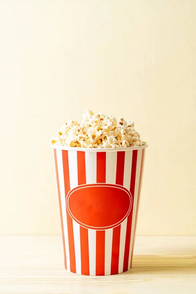 Film Popcorn im Eimer — Stockfoto