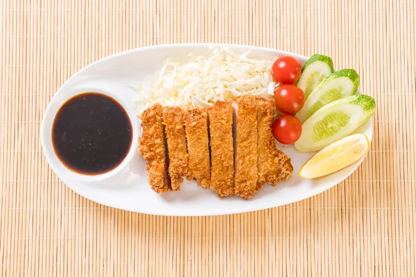 Chuleta de cerdo frita japonesa (conjunto tonkatsu ) —  Fotos de Stock