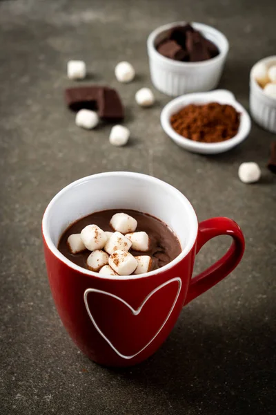 Chocolate caliente con malvaviscos — Foto de Stock