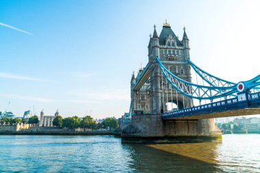 Londra 'daki kule köprüsü