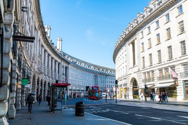 Londra - Sep 2 2019: Londra 'da Regent' s Street, Uk. Adı buydu.