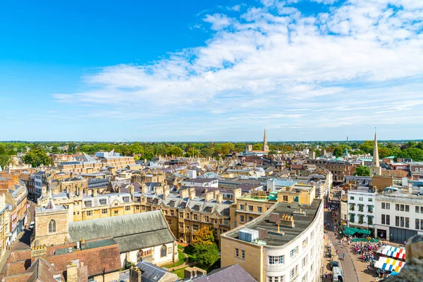 Widok z dużego kąta miasta Cambridge, Wielka Brytania — Zdjęcie stockowe