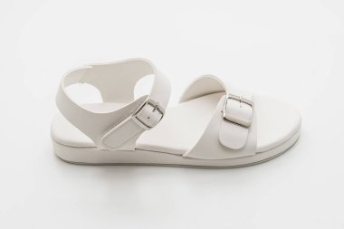 kadın deri sandalet