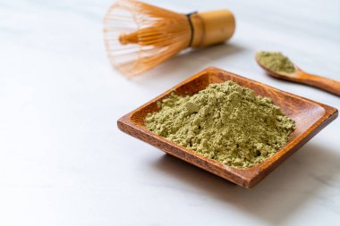 Çeşmeli kibrit yeşil çay tozu