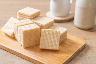 krema ile süt gofret