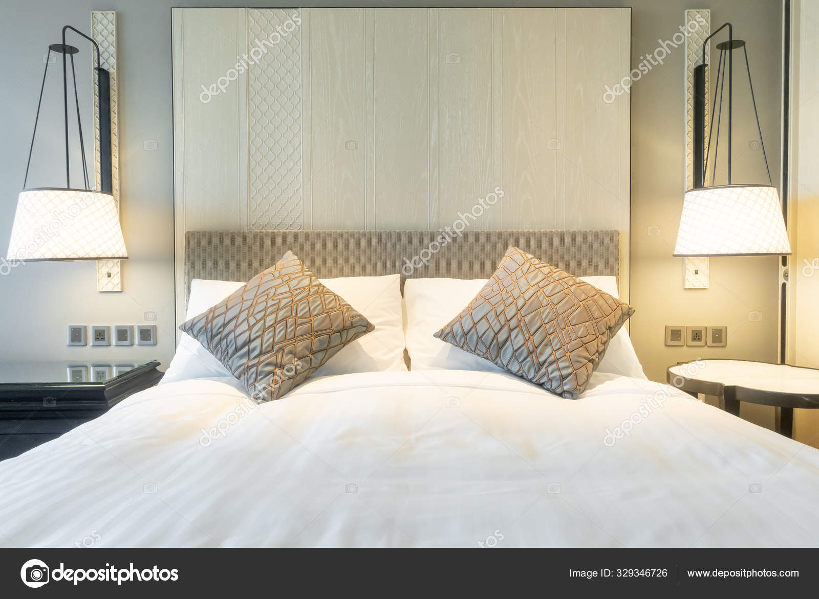 White Pillows Decoration On Bed In Bedroom Stock Photo C Topntp