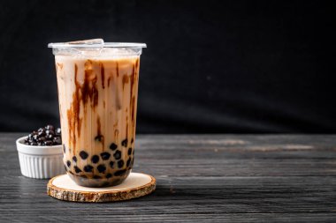 Kabarcıklı Tayvan sütü çayı