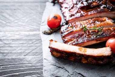 Izgara Barbekü kaburga domuz