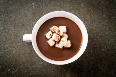 Şekerlemeli sıcak çikolata.