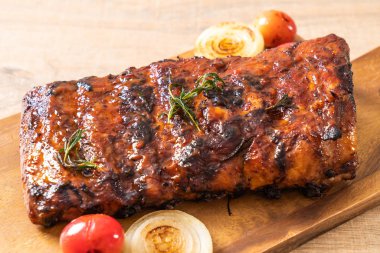 Izgara Barbekü kaburga domuz